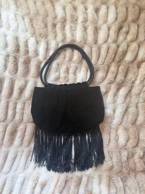 Black Fringe Shoulder Bag - Stylish Women's Evening Bag